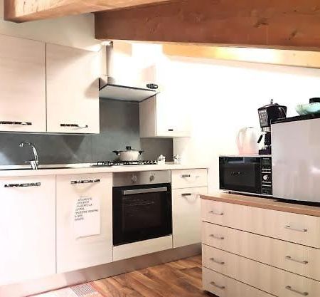 Casa Vacanza Zaira & Claudio Pianello Del Lario Exteriör bild